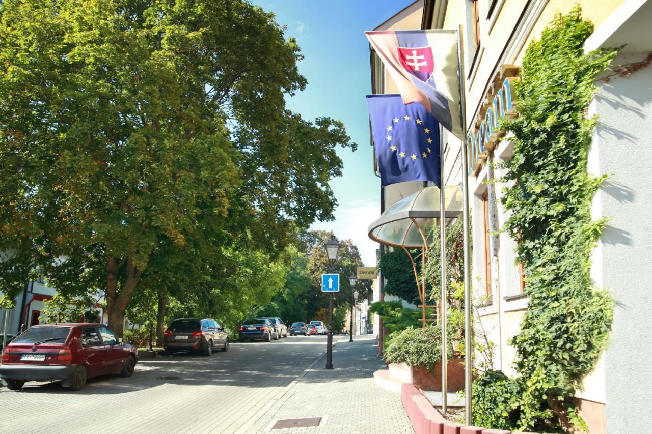Hotel Dream Trnava Exterior photo